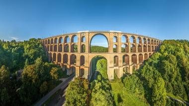 Shutterstock / Stephan Langhans